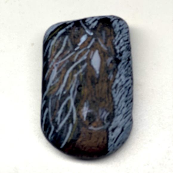 Hand Painted Rock - Picture 3 of 3